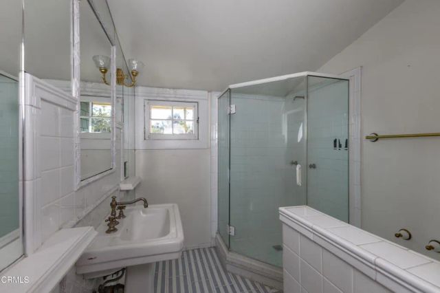 201 Orange Grove Avenue, South Pasadena, CA 91030