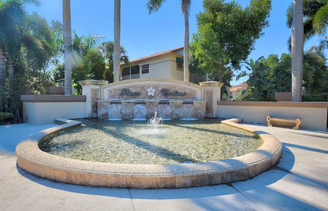 6770 Via Regina, Boca Raton, FL 33433