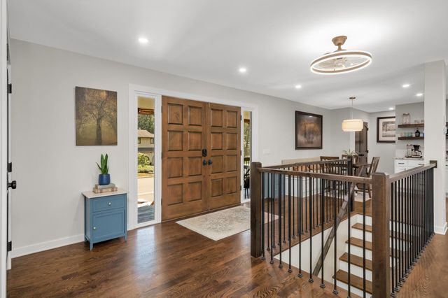 2615 Garland Lane N, Plymouth, MN 55447