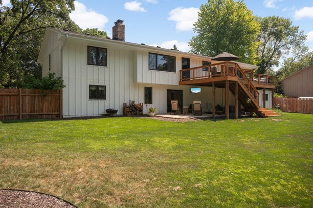 2615 Garland Lane N, Plymouth, MN 55447