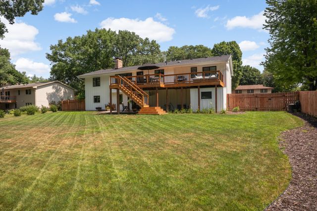 2615 Garland Lane N, Plymouth, MN 55447