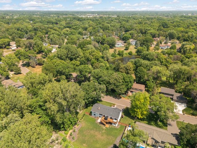 2615 Garland Lane N, Plymouth, MN 55447
