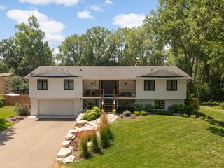 2615 Garland Lane N, Plymouth, MN 55447