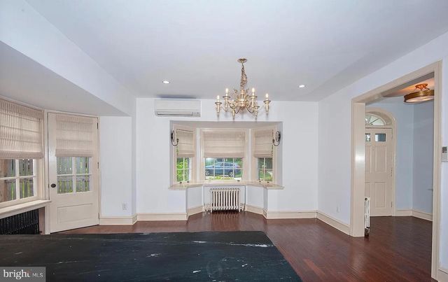 195 MIDFIELD RD, Ardmore, PA 19003