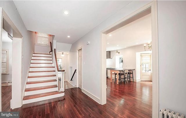 195 MIDFIELD RD, Ardmore, PA 19003