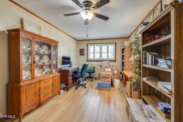 1826 Kenwood Road, Kingsport, TN 37664