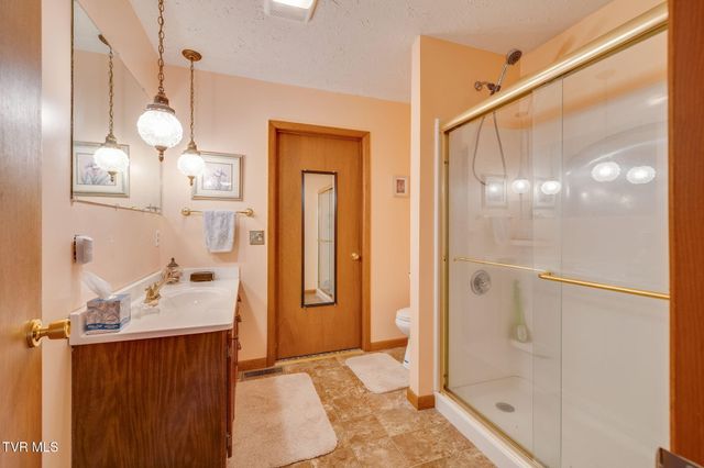 1826 Kenwood Road, Kingsport, TN 37664