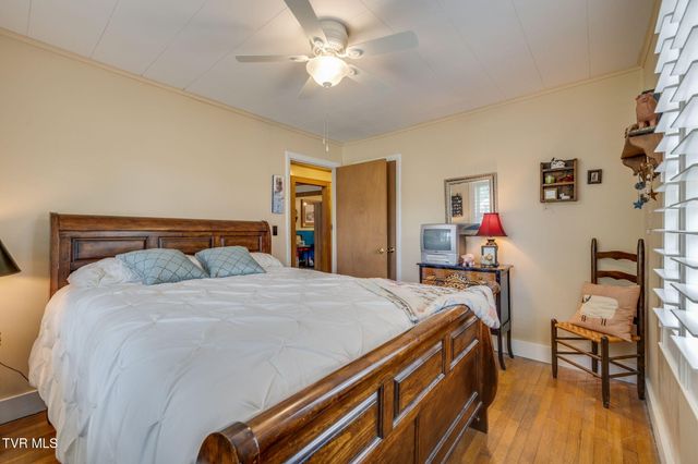 1826 Kenwood Road, Kingsport, TN 37664