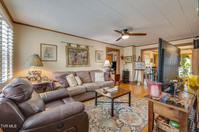 1826 Kenwood Road, Kingsport, TN 37664