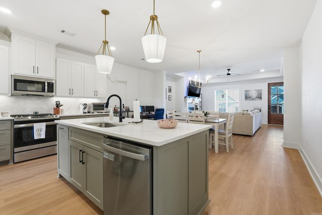 5 Pasley Park, Bryant, AR 72022