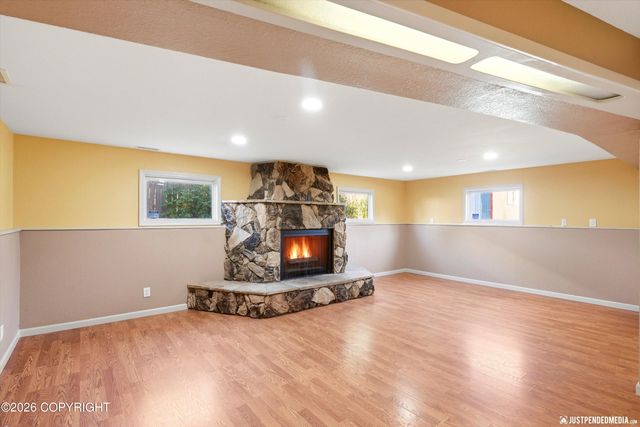8015 E 3rd Avenue, Anchorage, AK 99504