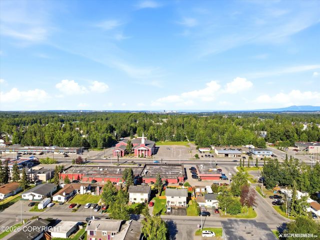8015 E 3rd Avenue, Anchorage, AK 99504