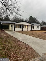4010 Shearwater Drive, Macon, GA 31206