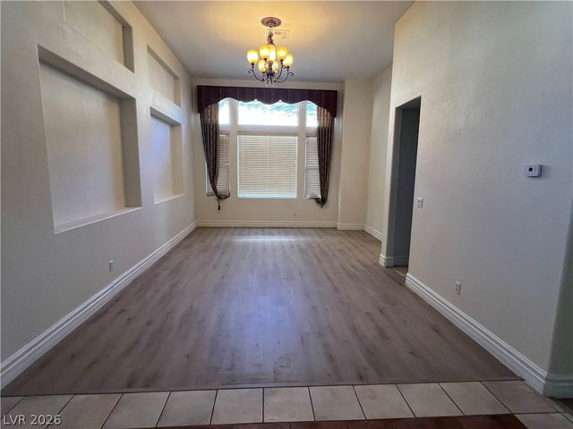 321 Angels Trace Court, Las Vegas, NV 89148