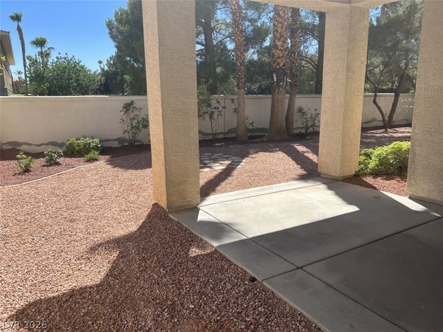321 Angels Trace Court, Las Vegas, NV 89148