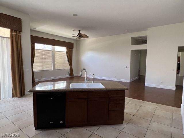 321 Angels Trace Court, Las Vegas, NV 89148