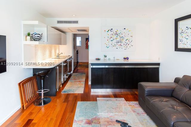 1601 West Ave 209, Miami Beach, FL 33139
