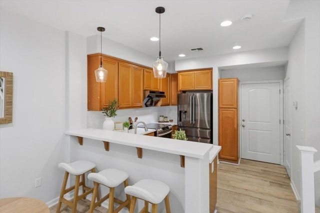 410 San Eduardo Terrace, Sunnyvale, CA 94085