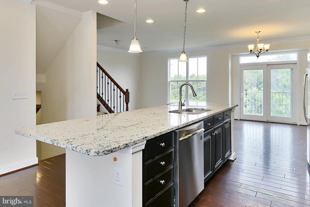 42626 BECKETT TER, Ashburn, VA 20148