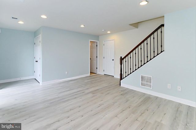 42626 BECKETT TER, Ashburn, VA 20148