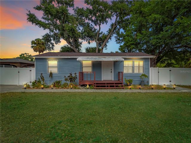 6201 THERESA STREET, Tampa, FL 33615