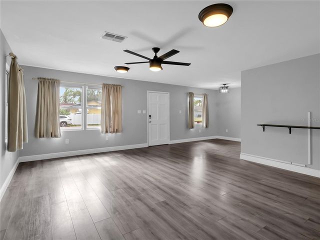 6201 THERESA STREET, Tampa, FL 33615