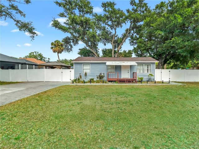 6201 THERESA STREET, Tampa, FL 33615
