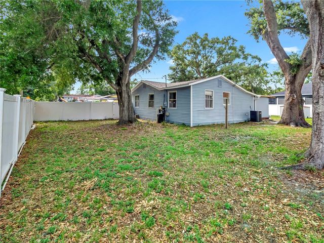 6201 THERESA STREET, Tampa, FL 33615