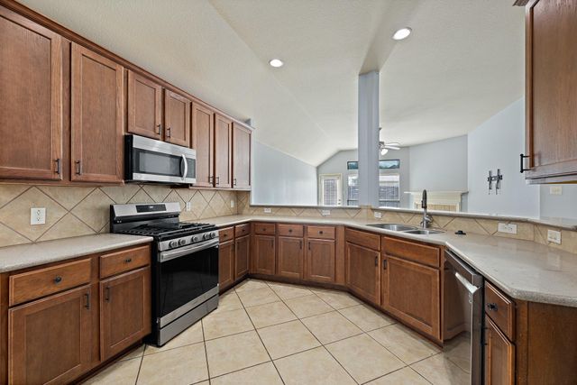 11617 Glen Knoll DR, Manor, TX 78653