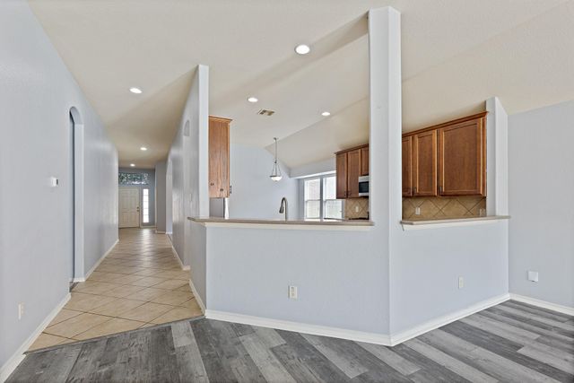 11617 Glen Knoll DR, Manor, TX 78653