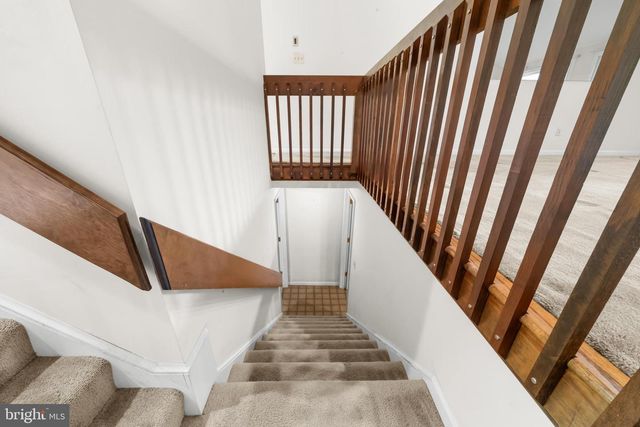 3342 FERN HOLLOW PL, Herndon, VA 20171
