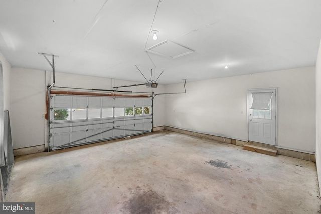 3342 FERN HOLLOW PL, Herndon, VA 20171