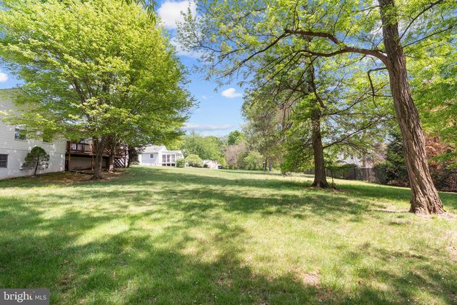 3342 FERN HOLLOW PL, Herndon, VA 20171