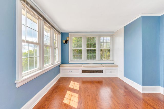 212 S Crest Road, Chattanooga, TN 37404