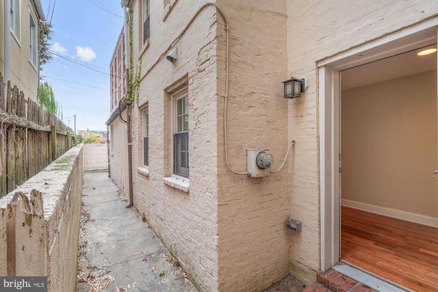 1811 FLEET ST, Baltimore, MD 21231