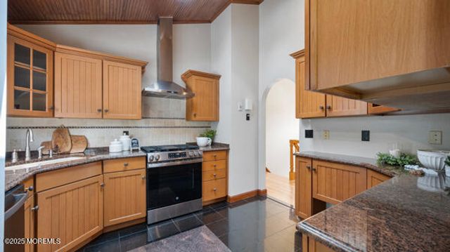 1 Alfred Court, Neptune Township, NJ 07753