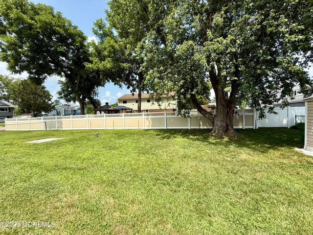 1 Alfred Court, Neptune Township, NJ 07753