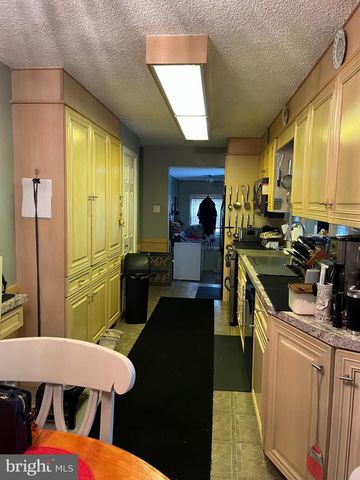 1807 ELLIS, Laurel Springs, NJ 08021