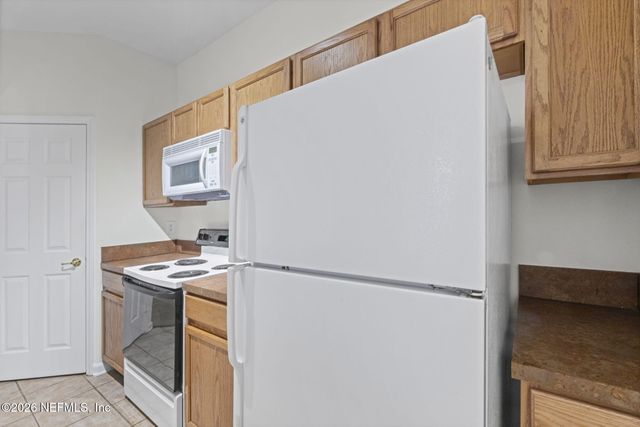 10550 BAYMEADOWS Road 601, Jacksonville, FL 32256