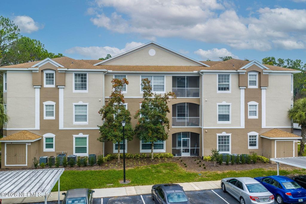 10550 BAYMEADOWS Road 601, Jacksonville, FL 32256
