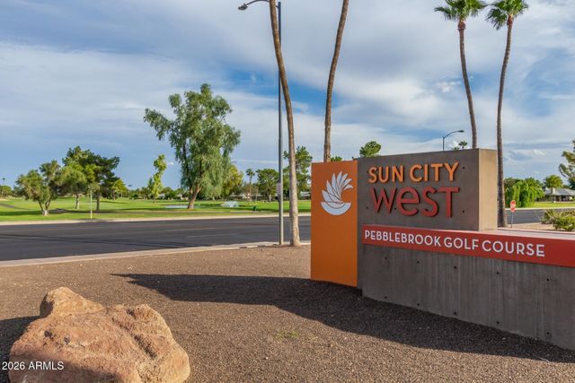 12423 W FOXFIRE Drive, Sun City West, AZ 85375