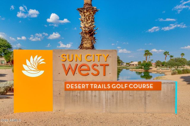 12423 W FOXFIRE Drive, Sun City West, AZ 85375