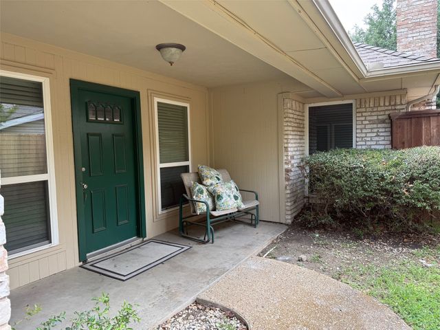 16325 LAUDER Lane, Dallas, TX 75248