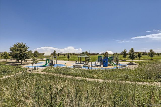 2256 S Haleyville Way, Aurora, CO 80018