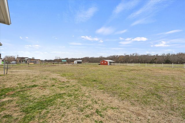 2061 S Sky Meadows Drive, Caddo Mills, TX 75135