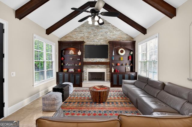 1820 Turnberry Avenue, Suwanee, GA 30024