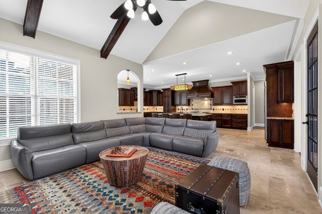 1820 Turnberry Avenue, Suwanee, GA 30024