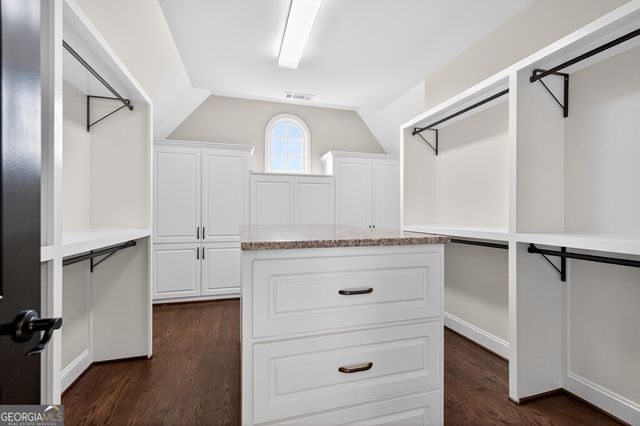 1820 Turnberry Avenue, Suwanee, GA 30024