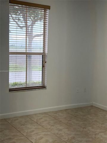 9283 SW 172nd Avenue, Miami, FL 33196