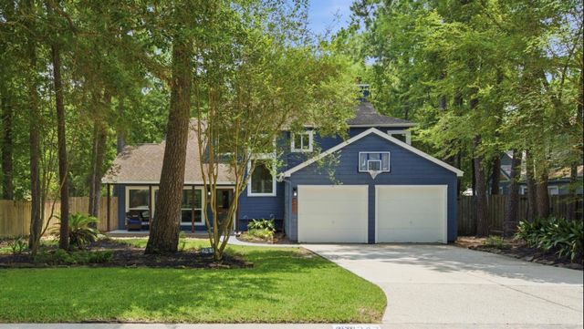 247 Sandpebble Drive, The Woodlands, TX 77381